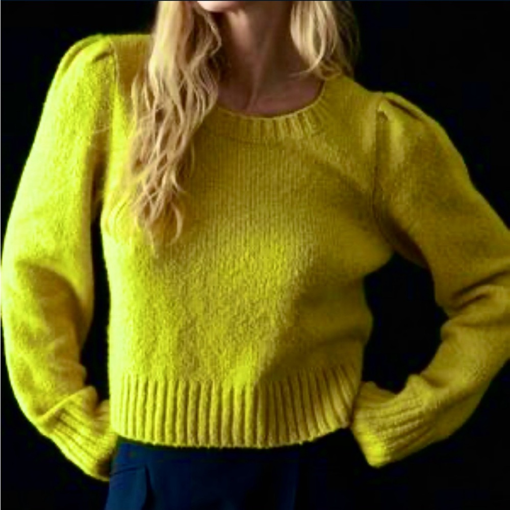 Maeve By Anthropologie Bright Yellow Crew Neck Sweater | size XS | EUC